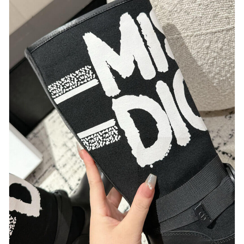 D10r D-Major Boot Black with Miss D10r Graffiti Print