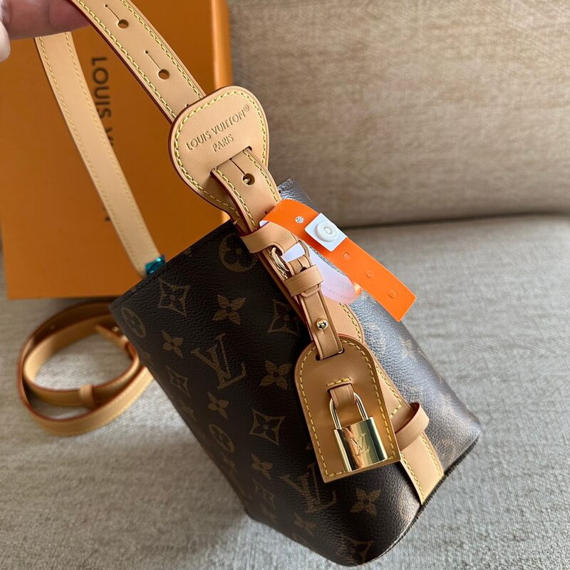 L0vis Vvtt0n M12925 ALL IN BB Bag