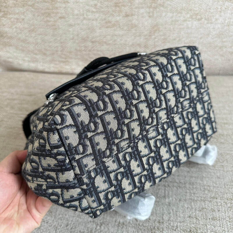 D10r Oblique Jacquard Medium Backpack