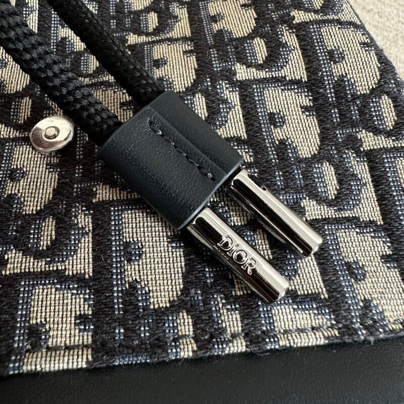 D10r Oblique Jacquard Medium Backpack