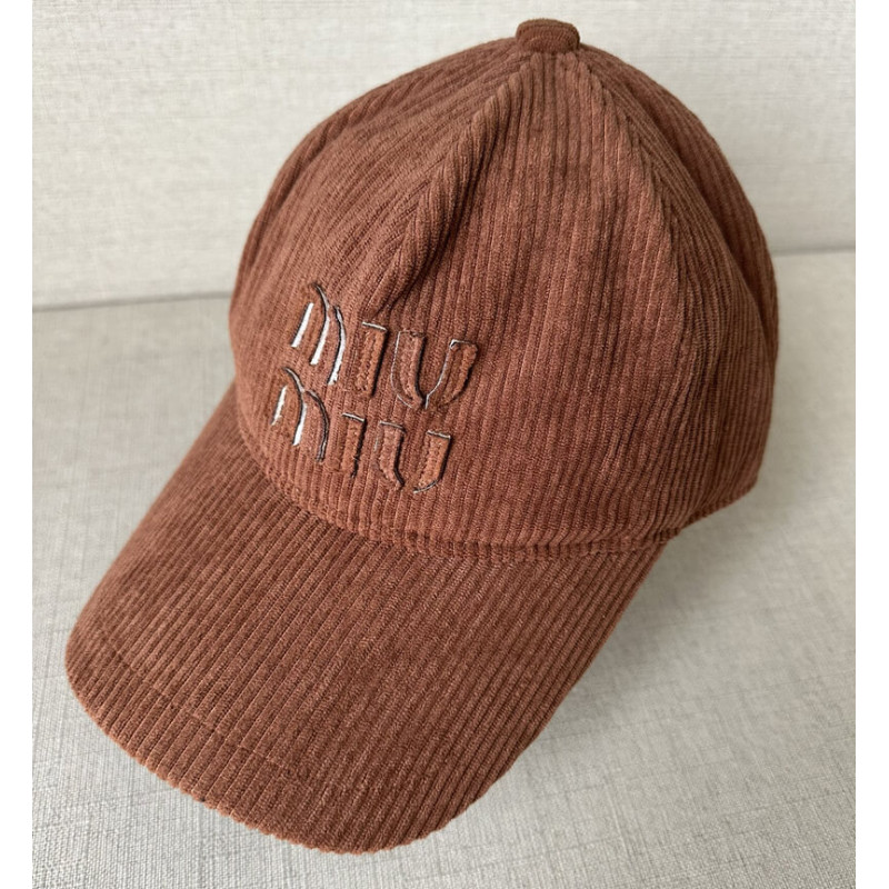M1um1u Embossed Logo Velvet Hat