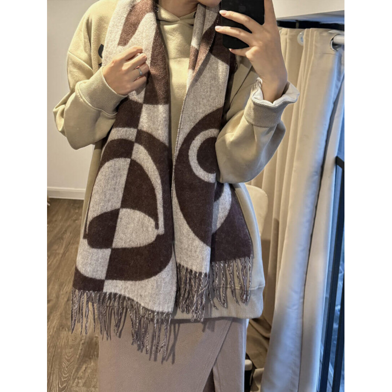 H**me5 Casaque Charms Muffler Chocolat