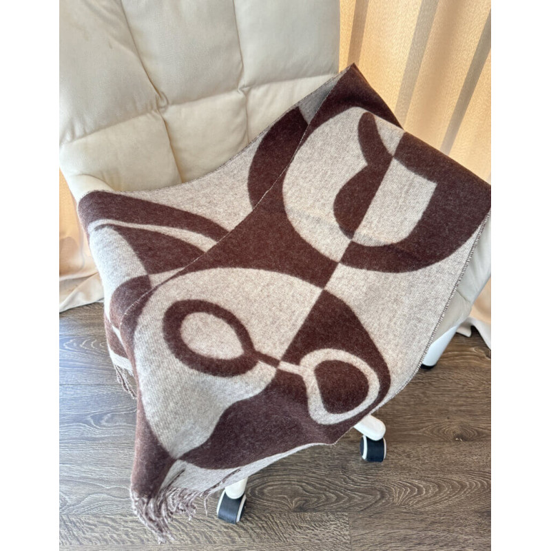 H**me5 Casaque Charms Muffler Chocolat