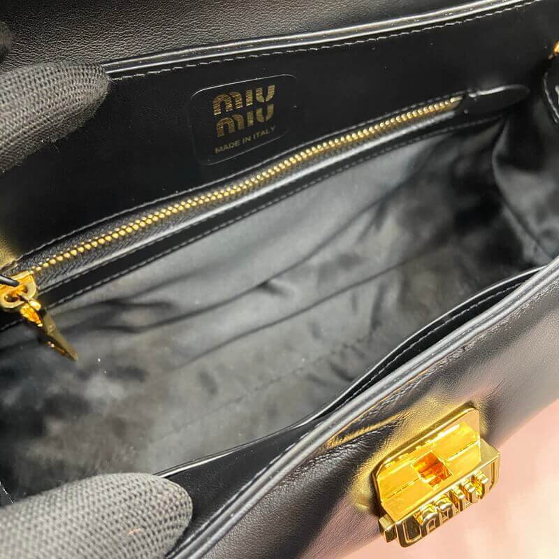 Miu Miu Leather shoulder bag