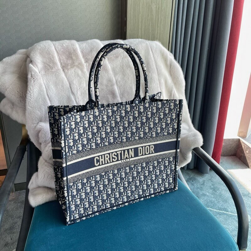 D10r Book Tote Large Canvas Blue