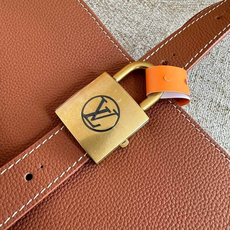 L0vis Vvtt0n Low Key Cabas MM M25342