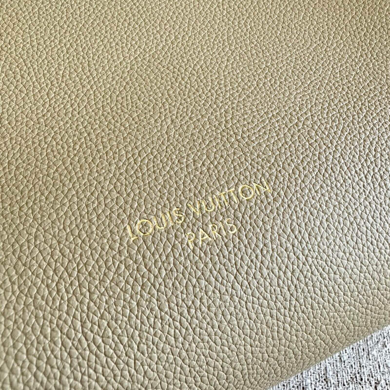 L0vis Vvtt0n Low Key Cabas MM M25343