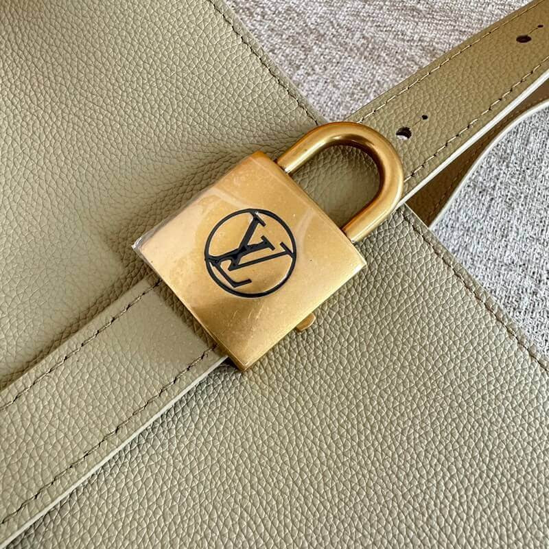 L0vis Vvtt0n Low Key Cabas MM M25343