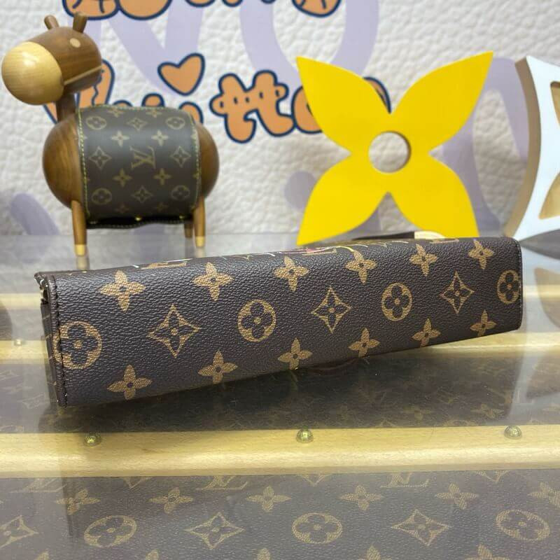 LV x TM Toiletry Pouch M14180