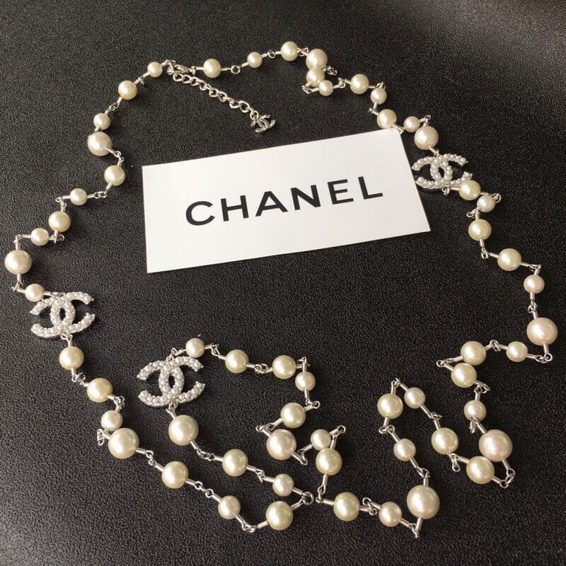 Ch**el Pearl and Crystal Necklace