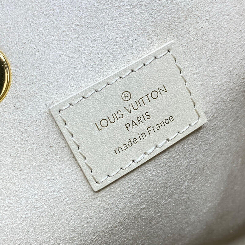 L0vis Vvtt0n Néonoé BB M24649