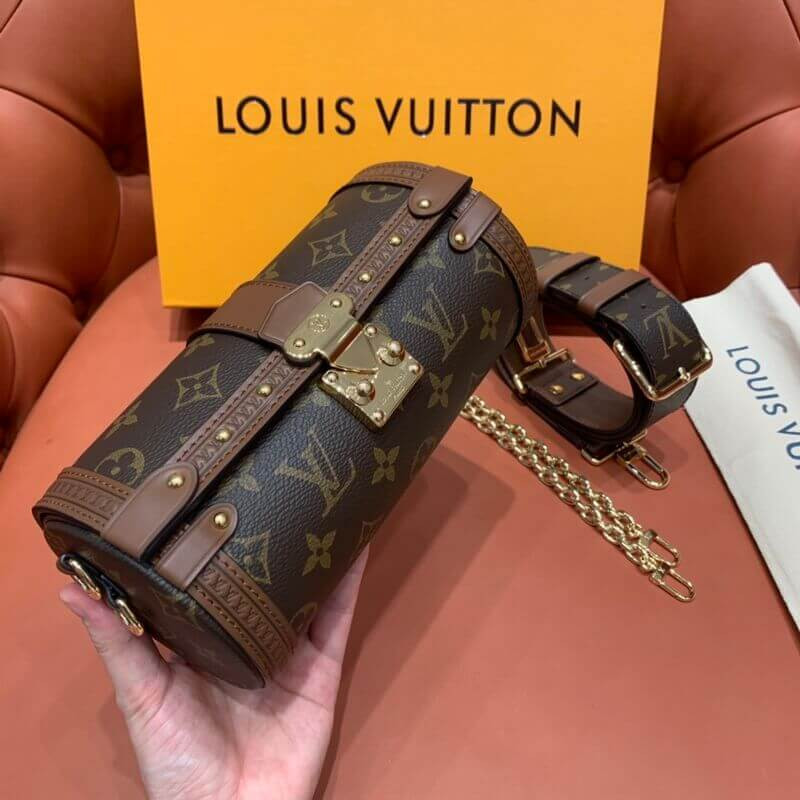 L0vis Vvtt0n Papillon Trunk M57835