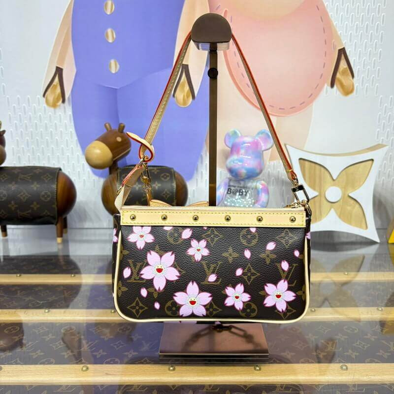 LV x TM Pochette Accessoires M13666