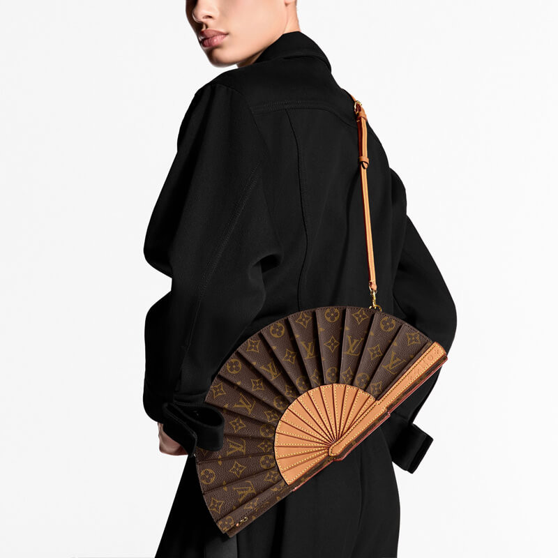 L0vis Vvtt0n LV Fan Bag M14804