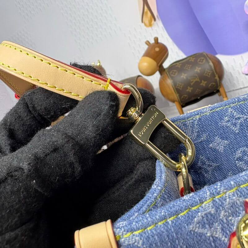 L0vis Vvtt0n OnTheGo PM M14633 Denim Blue