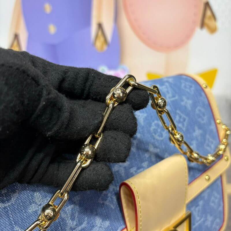 L0vis Vvtt0n Dauphine Soft GM M13319 Denim Blue