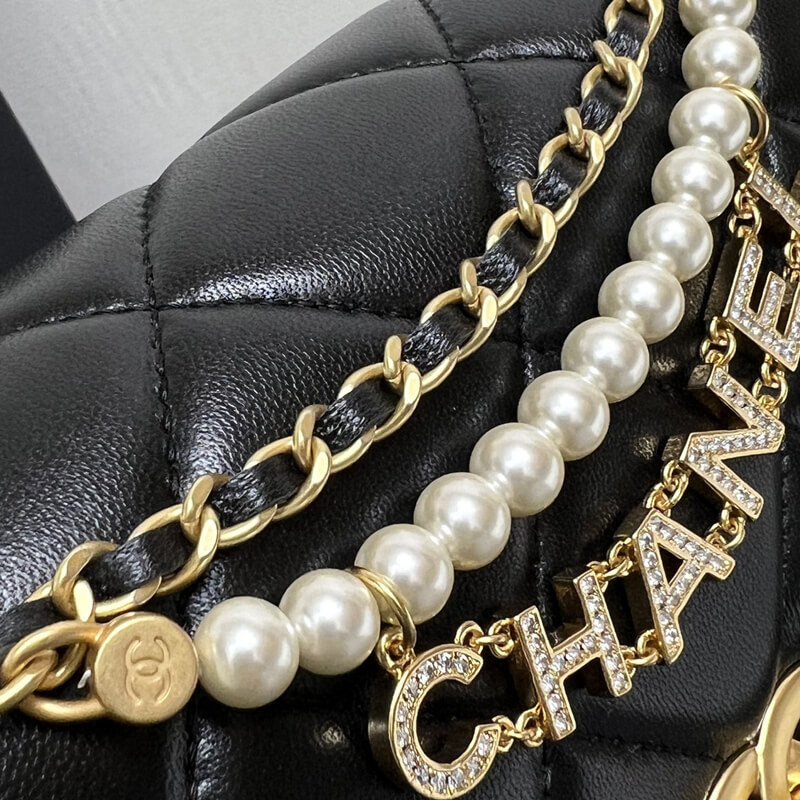 Ch**el Mini Flap Bag Shiny Lambskin AS4986