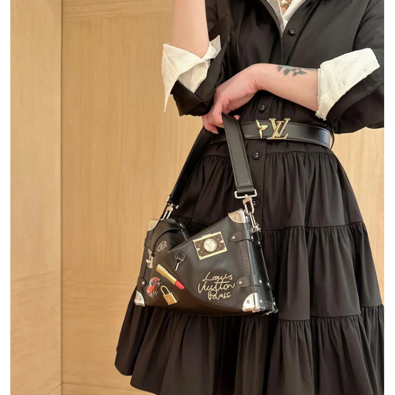 L0vis Vvtt0n Side Trunk MM Embellished Stickers M25568