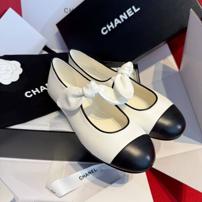 Ch**el Elegant Bow Mary Jane Flats