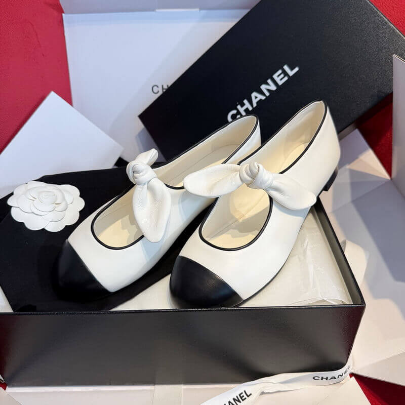 Ch**el Elegant Bow Mary Jane Flats