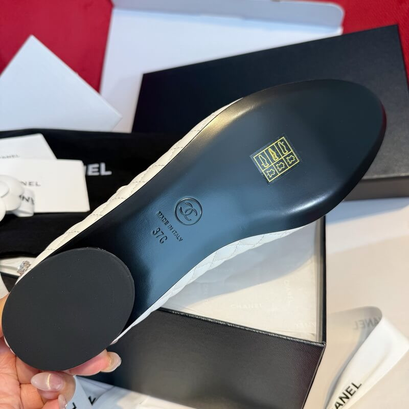 Ch**el Cap-Toe Quilted Mary Janes