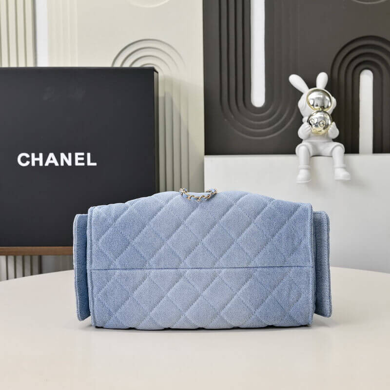 Ch**el 25 Small Handbag Hobo Washed Denim Blue