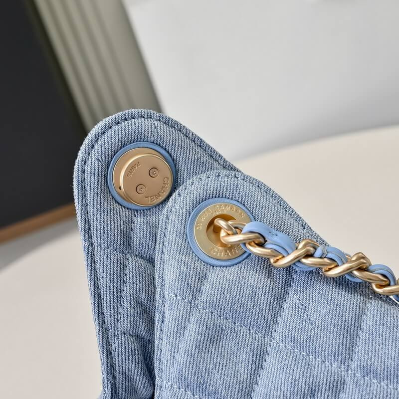 Ch**el 25 Small Handbag Hobo Washed Denim Blue