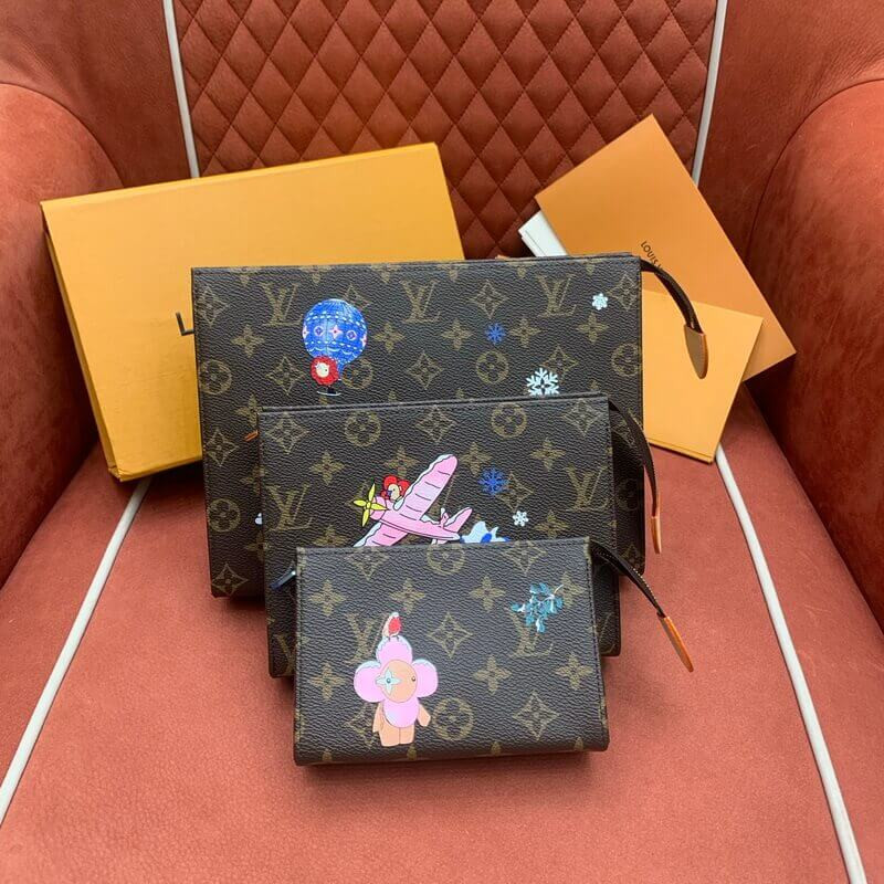 L0vis Vvtt0n Trio Toilet Pouch M15357