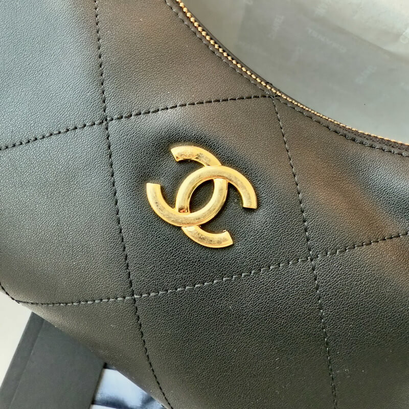 Ch**el Hobo Bag AS5837