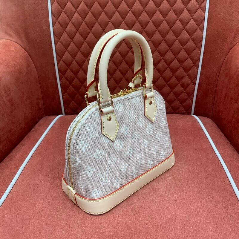 L0vis Vvtt0n Alma BB M25728