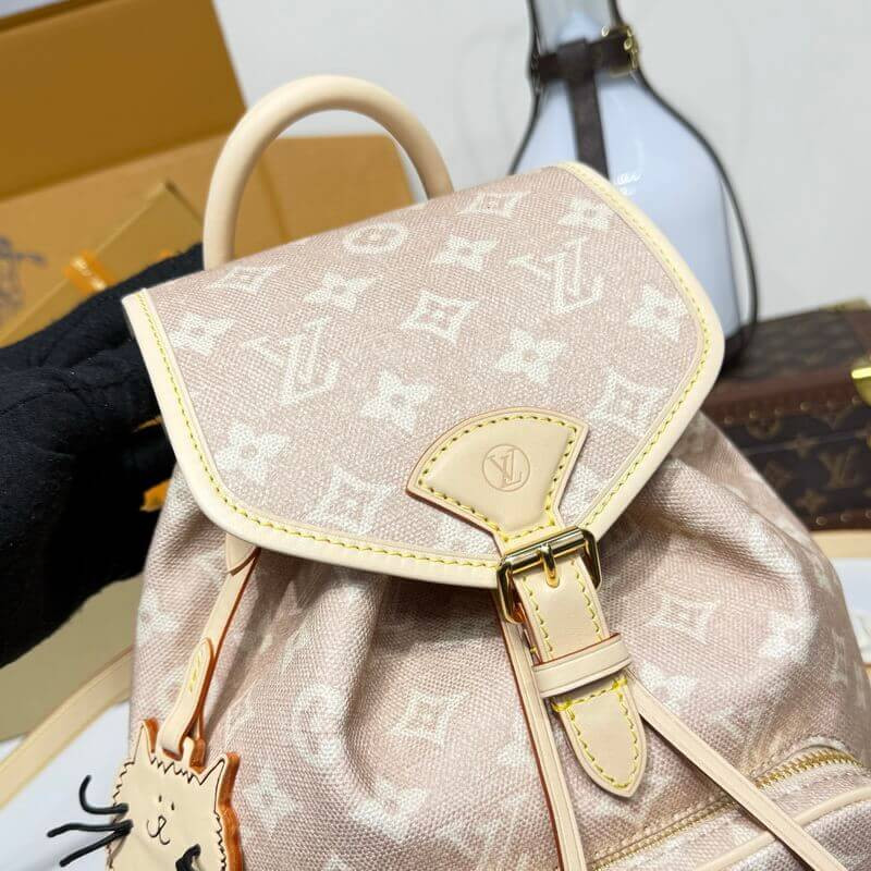 L0vis Vvtt0n Montsouris PM M15135