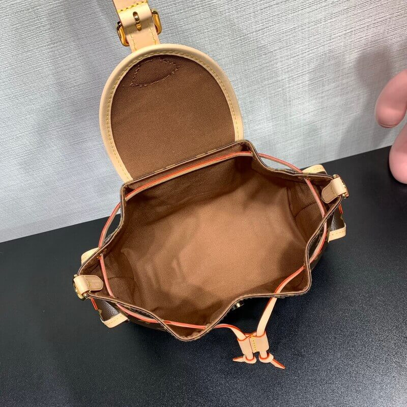 L0vis Vvtt0n Odyssée Small Bag M25085