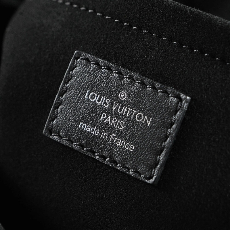 L0vis Vvtt0n Sunset Vibe M12192 Lambskin leather