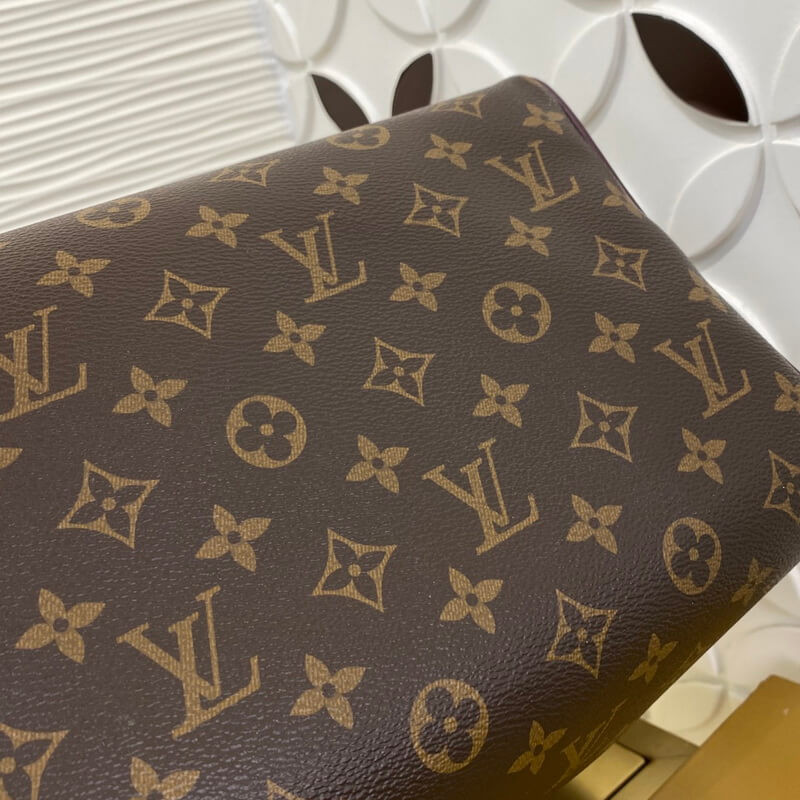 L0vis Vvtt0n Speedy 30 Soft Celebration M28379