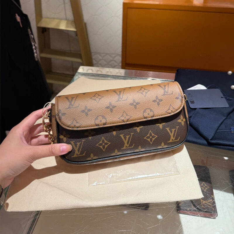 L0vis Vvtt0n Wallet On Chain Ivy M26587