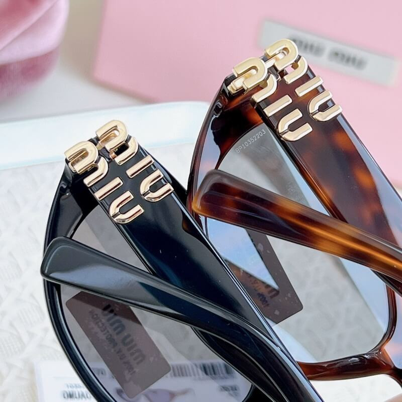 Miu Miu MU A03S Sunglasses