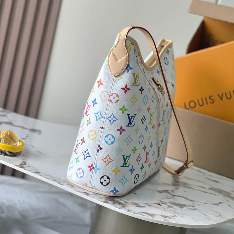 L0vis Vvtt0n LV x TM Lineup M27582