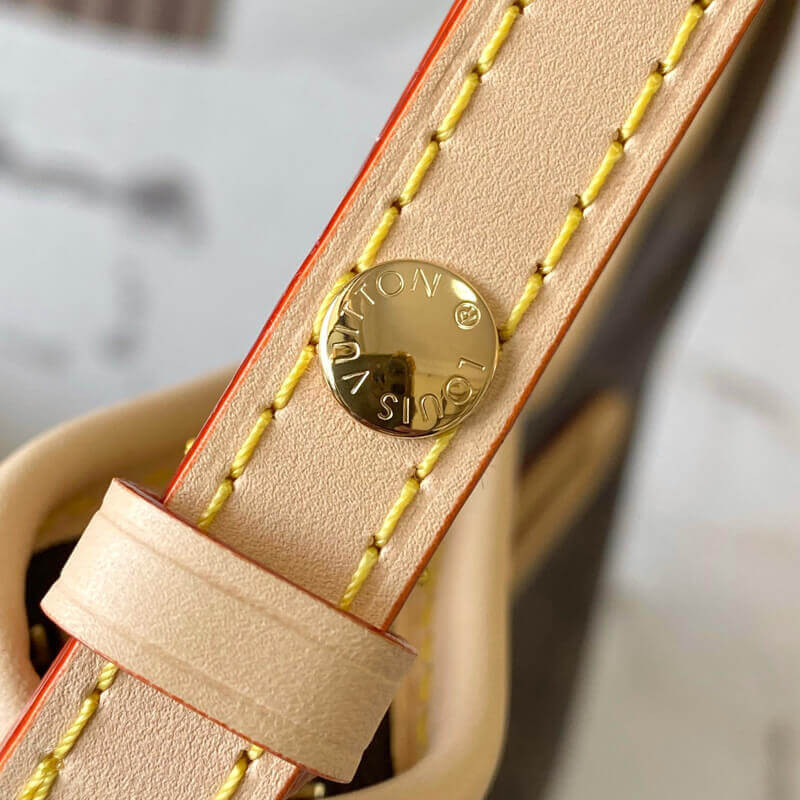 L0vis Vvtt0n Lineup M27335