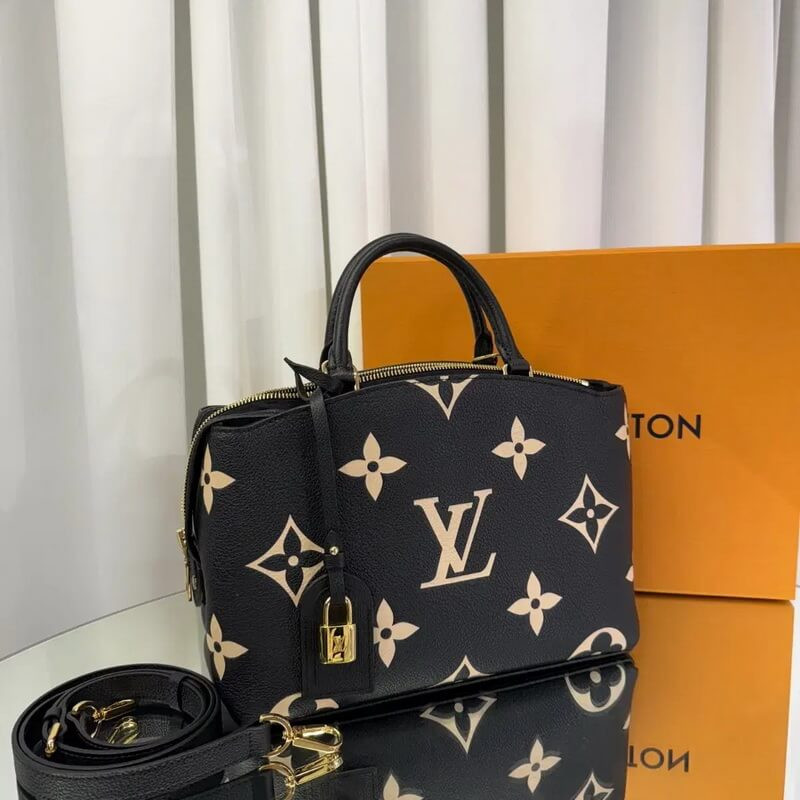 L0vis Vvtt0n Petit Palais PM M58913 M58914