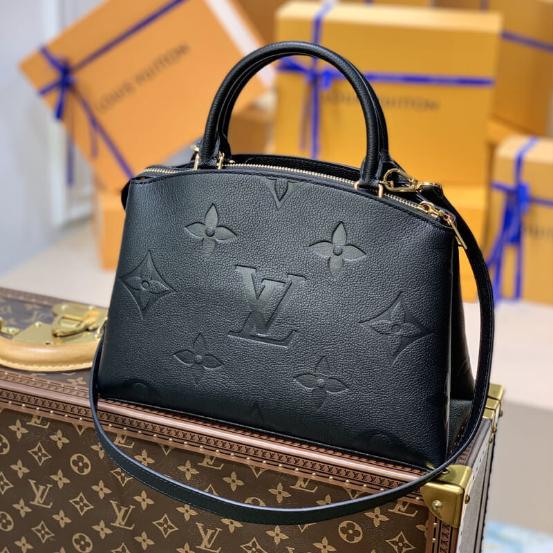 L0vis Vvtt0n Petit Palais PM M58916