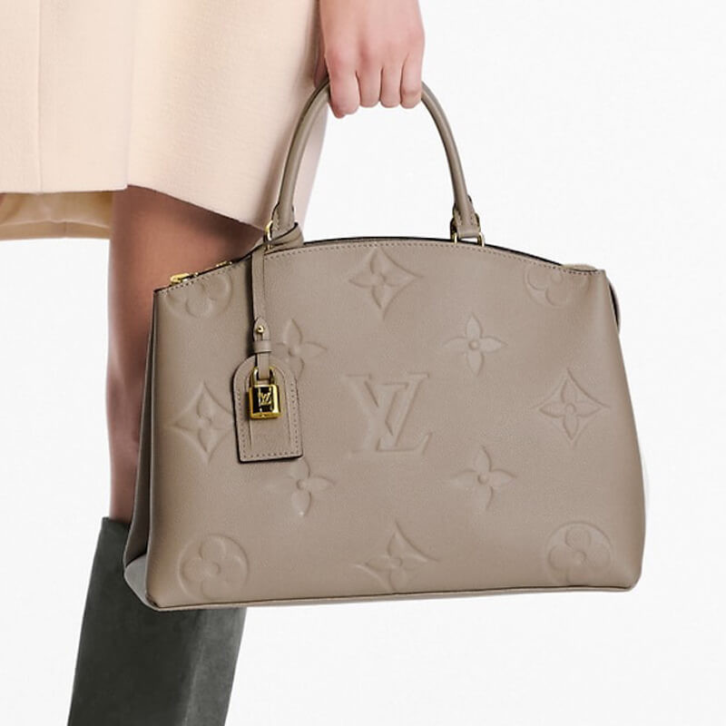 L0vis Vvtt0n Grand Palais MM M45811 M45833