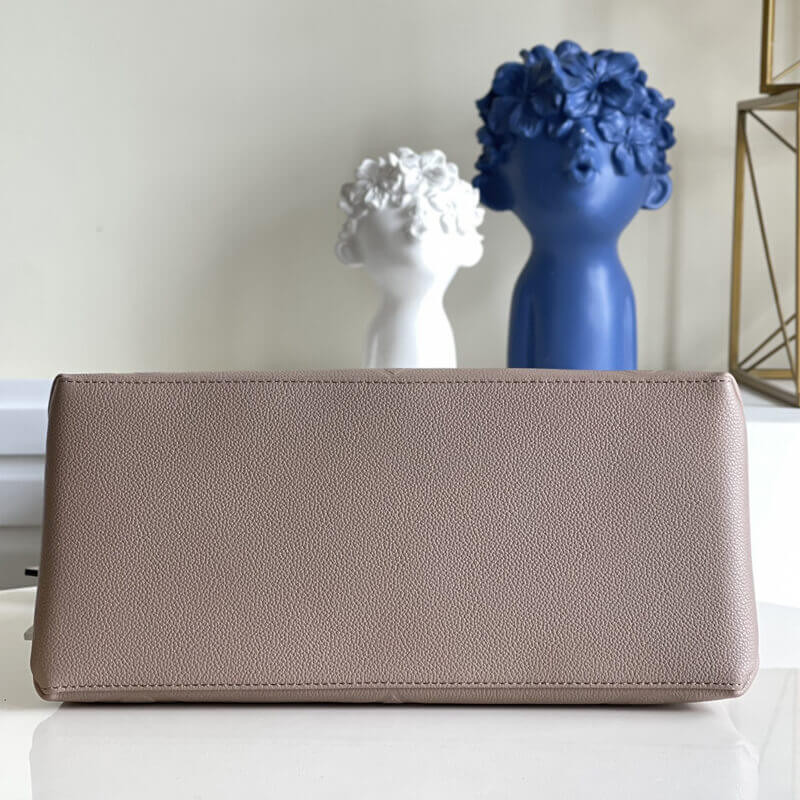 L0vis Vvtt0n Grand Palais MM M45811 M45833