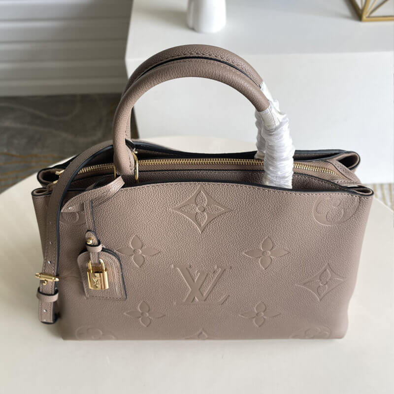 L0vis Vvtt0n Grand Palais MM M45811 M45833