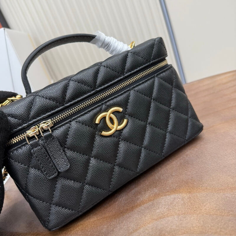 Ch**el Makeup Box Vanity with Chain AP4483