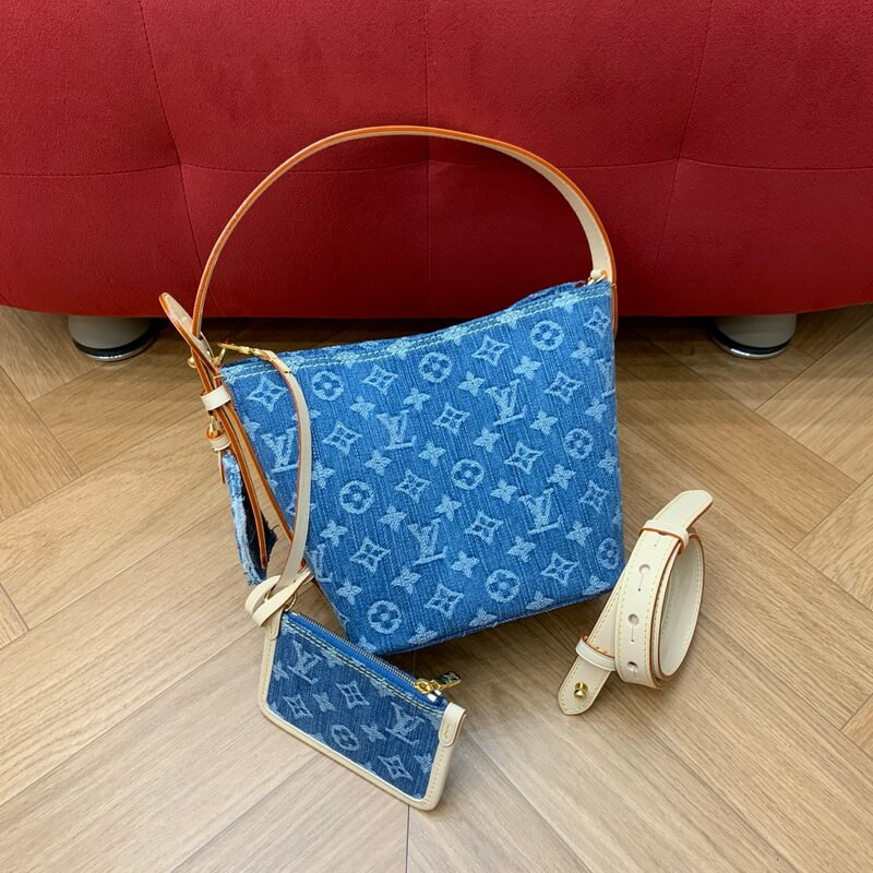 L0vis Vvtt0n All In BB M28107 Blue Denim