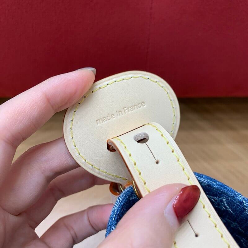 L0vis Vvtt0n All In BB M28107 Blue Denim