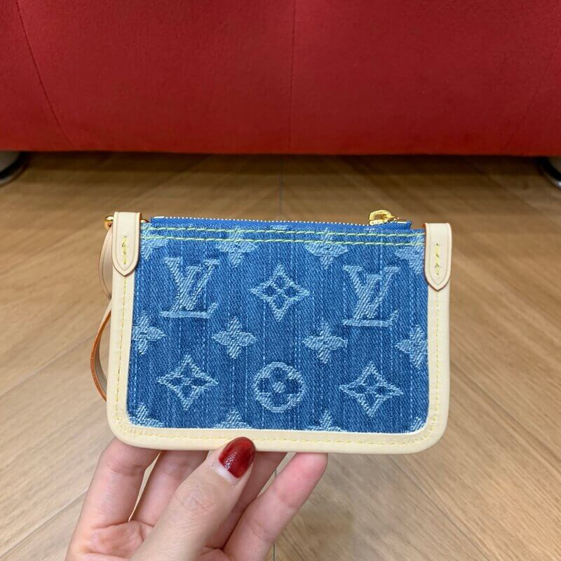 L0vis Vvtt0n All In BB M28107 Blue Denim